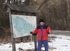 Na nartach biegowych na Ziemi Janowskiej. Uroki zimy na przedwiośniu - marzec  2021 r.