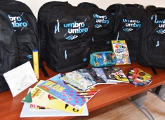Zakup plecaków i wyprawek szkolnych dla dzieci z Ukrainy