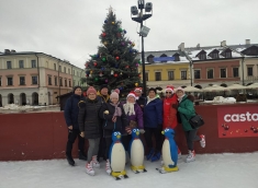 Wyjazd na łyżwy do Zamościa - grudzień 2023 r. Szkolenia zimowych aktywności w KAR „Rekreo - Styl” w Janowie Lubelskim.